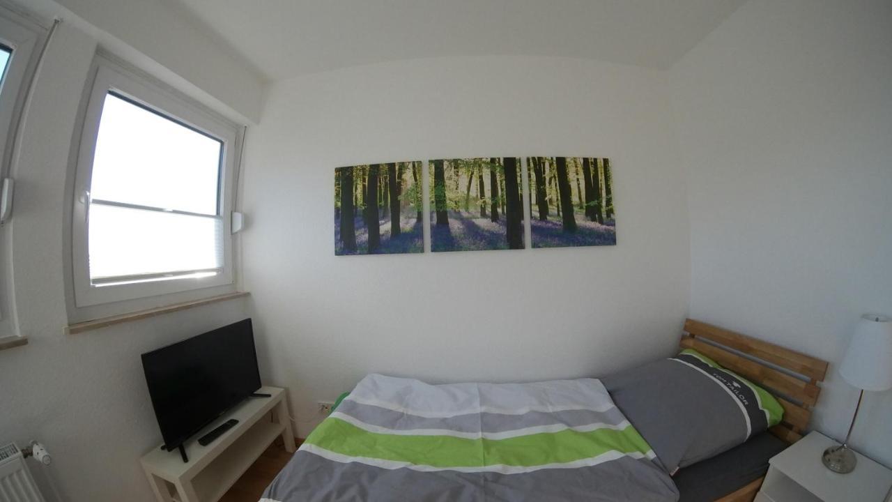 Ferienwohnung Horvath In Kelkheim Bagian luar foto